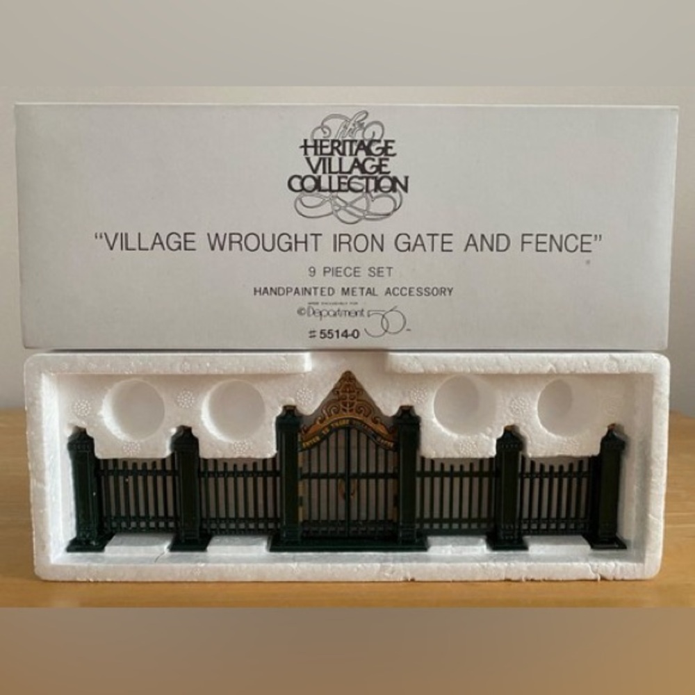 Dept 56 Dickens Heritage “Village Wrought Iron Gate and Fence” #55140 Retired